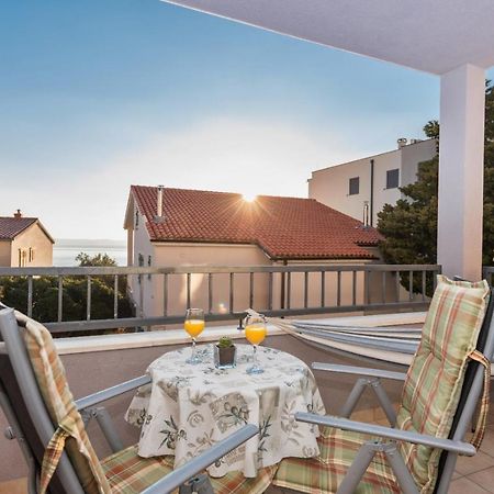 Neno Appartement Makarska Buitenkant foto